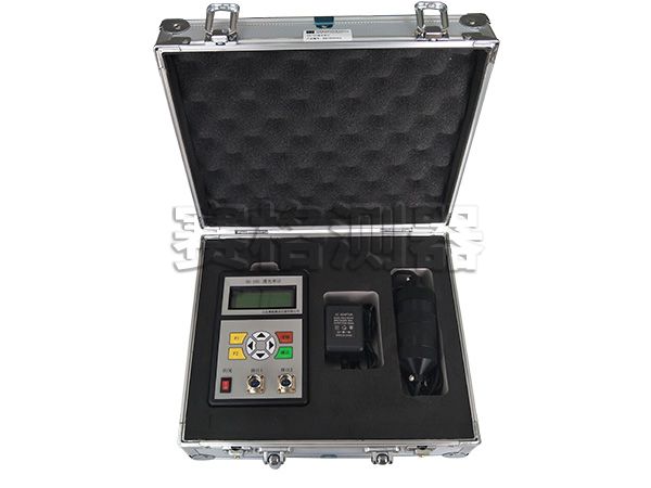 5c304e9c158c9.jpg 透光率計(jì)裝箱0.jpg